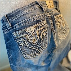 Signature boot cut Miss Me jeans size 28